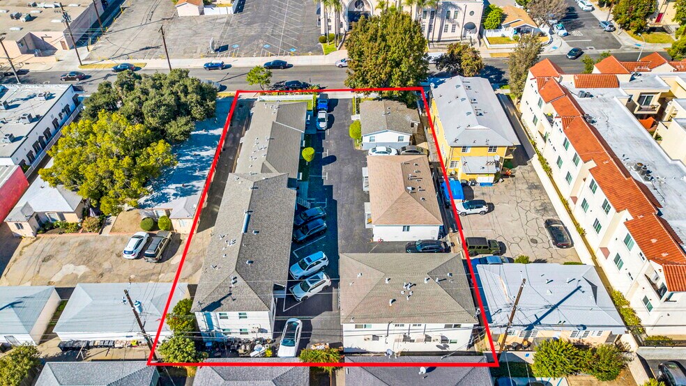 More Photos Of 240-260 E Providencia Ave, Burbank Apartments For Sale
