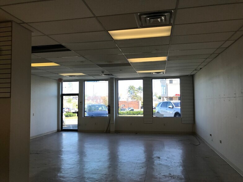 More Photos Of 851 Van Houten Ave, Clifton Warehouse For Lease