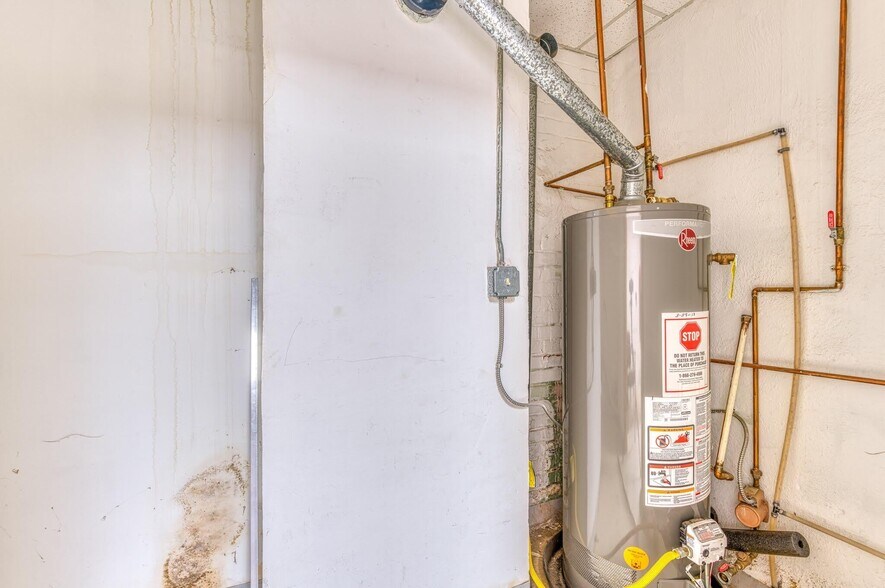 More Photos Of 100 W 4th St, Walsenburg Medical For Sale