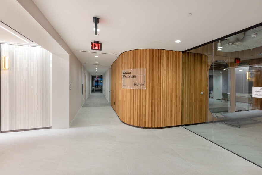 More Photos Of 5404 Wisconsin Ave, Chevy Chase Office For Lease