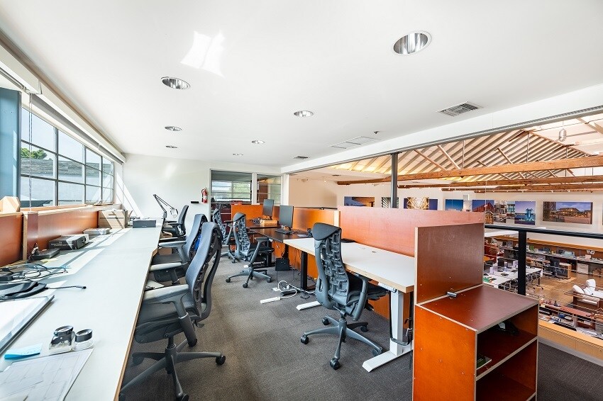More Photos Of 10865 Washington Blvd, Culver City Loft Creative Space For Lease