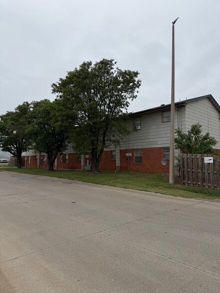 More Photos Of 2007 NW Lindy Ave, Lawton Apartments For Sale