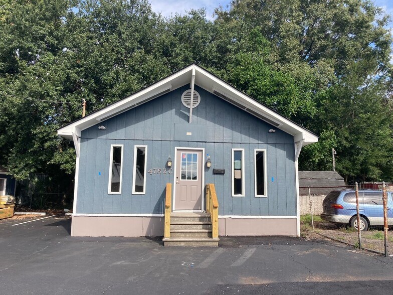 More Photos Of 4762 Rivers Ave, North Charleston Office For Sale
