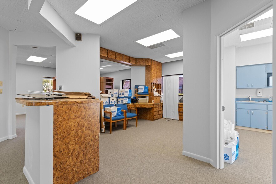 More Photos Of 2339 Sunset Point Rd, Clearwater Medical For Lease