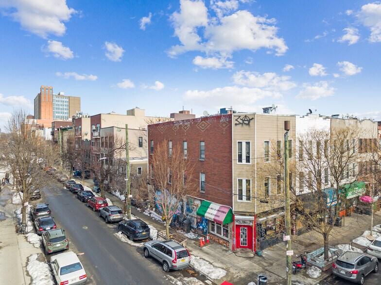 More Photos Of 171 Irving Ave, Brooklyn Apartments For Sale