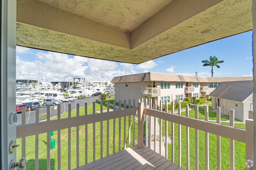 More Photos Of 311-357 Gulfstream Rd, Dania Apartments For Sale