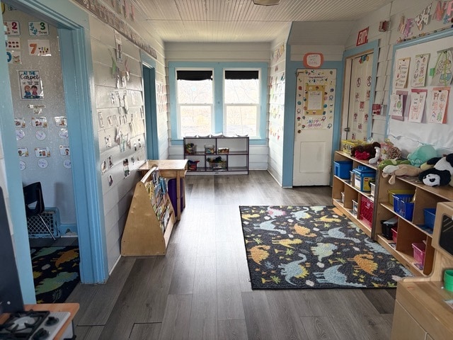 More Photos Of 6725 W 76th St, Overland Park Specialty For Sale