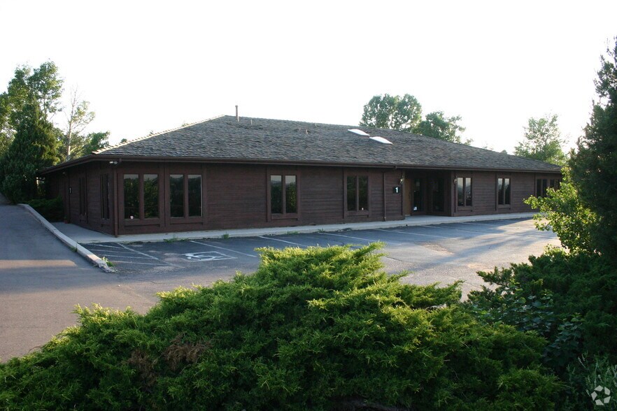 More Photos Of 6055 Lehman Dr, Colorado Springs Office For Lease