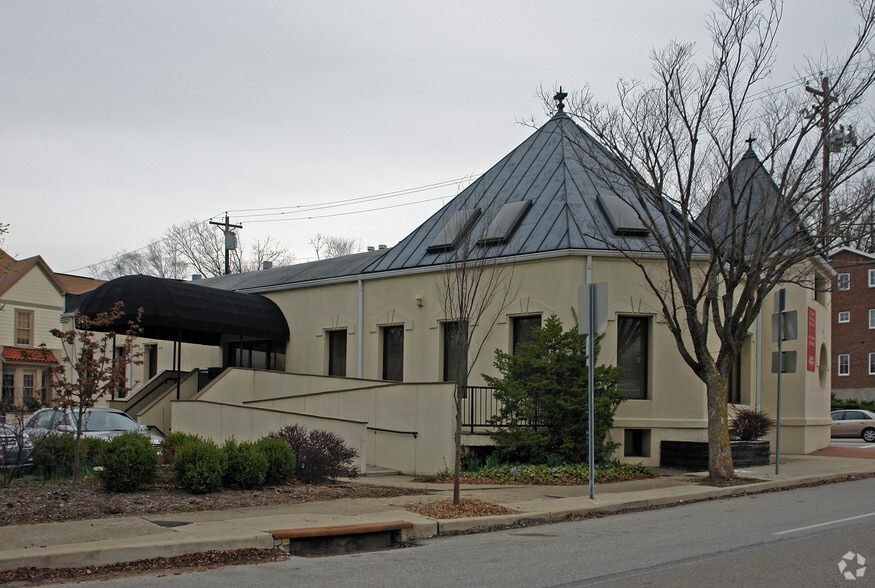 More Photos Of 347 Stanley Ave, Cincinnati Office Residential For Lease