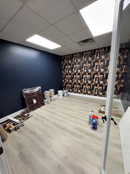 More Photos Of 3130 W Maple Loop Dr, Lehi Office For Lease