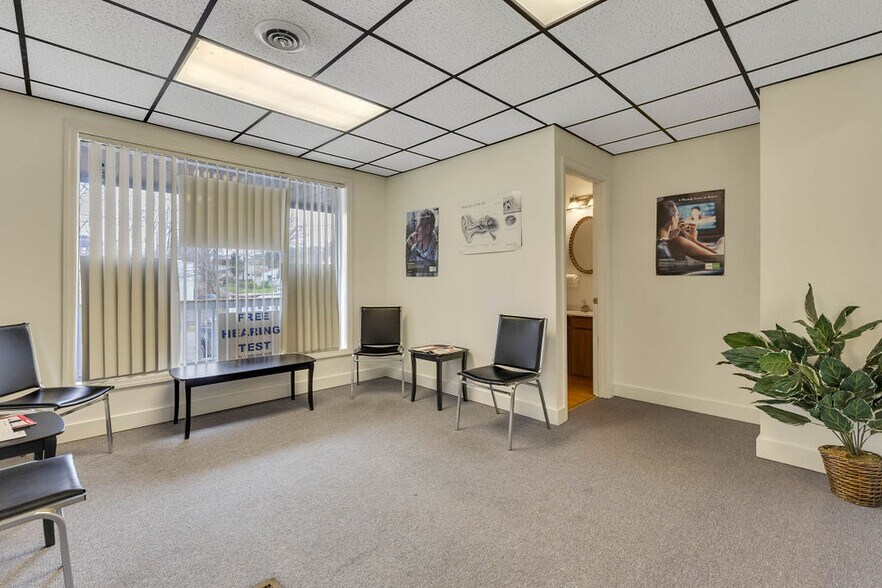 More Photos Of 3420 4th Ave, Beaver Falls Storefront Retail Office For Sale