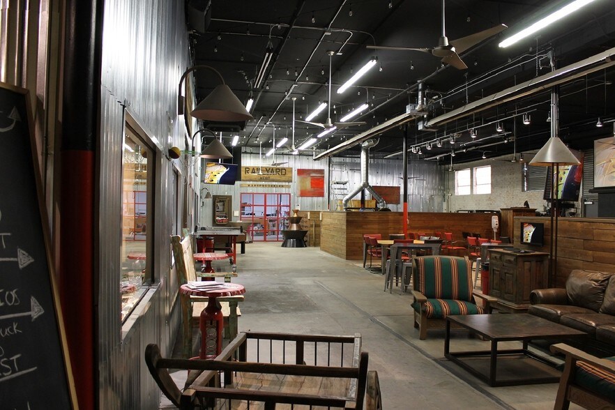 More Photos Of 610 S Park Ave, Tucson Loft Creative Space For Sale