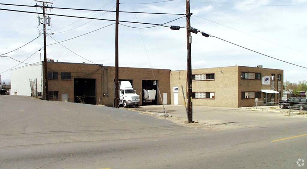 More Photos Of 5151 York St, Denver Warehouse For Sale