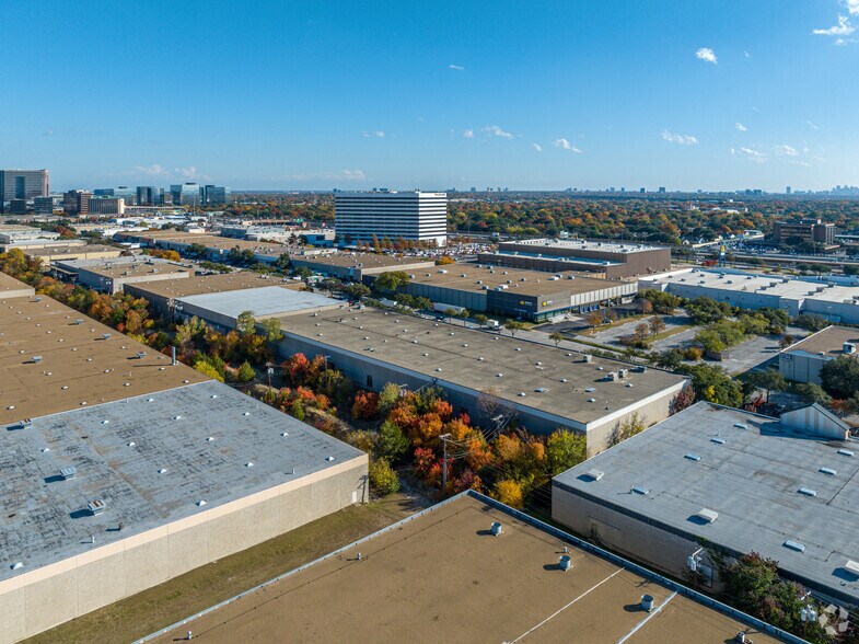 More Photos Of 4215 McEwen Rd, Dallas Distribution For Lease