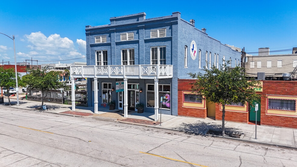 More Photos Of 2416 Post Office St, Galveston Storefront Retail Residential For Sale