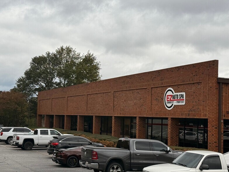 Primary Photo Of 200 Cleveland Rd, Bogart Office For Lease