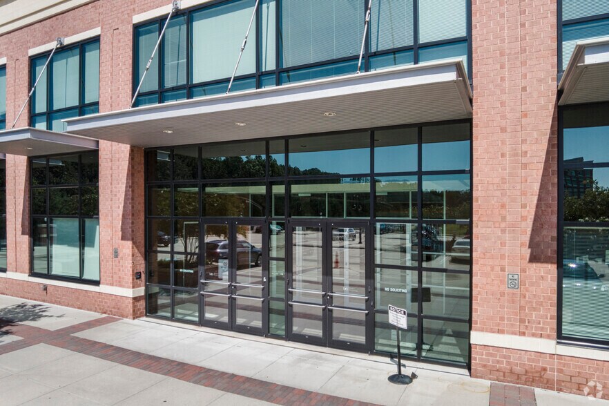 More Photos Of 5911 Kingstowne Village Pky, Alexandria Office For Sale