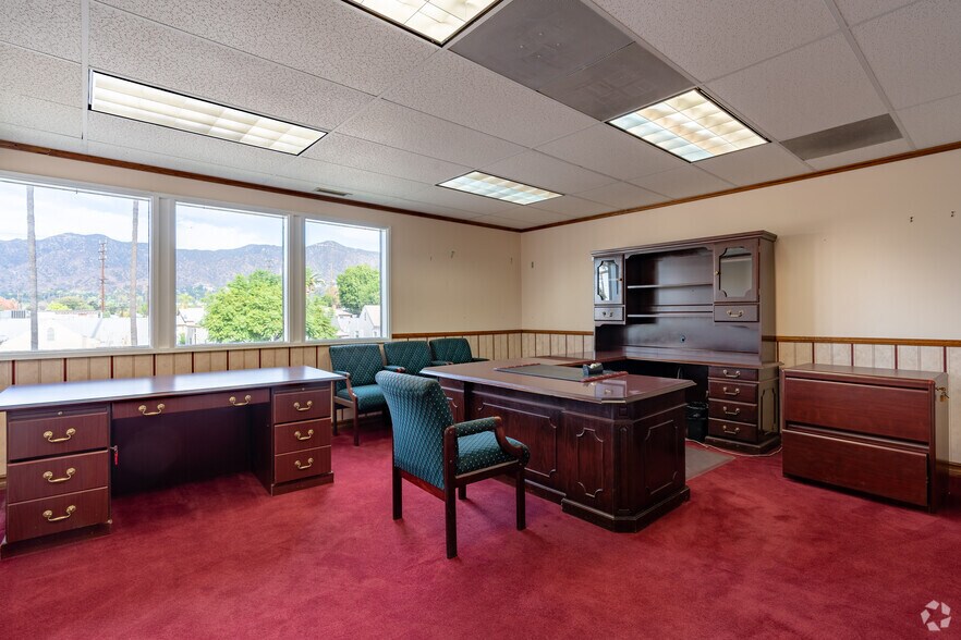 More Photos Of 750 Fairmont Ave, Glendale Loft Creative Space For Lease