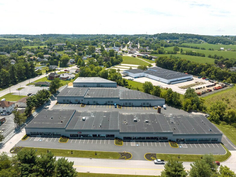 More Photos Of 75 Acco Dr, York Distribution For Lease