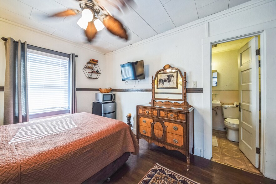 More Photos Of 104 2nd St S, Kremmling Apartments For Sale