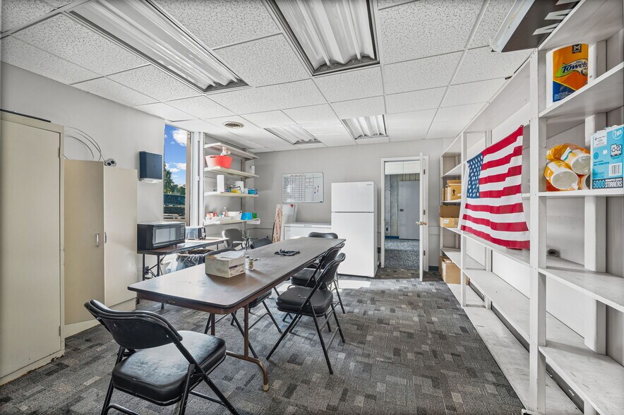 More Photos Of 400 E Pike St, Attica Auto Dealership For Sale