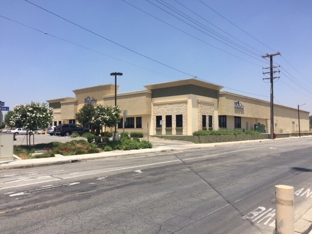 More Photos Of 1405 W Valley Blvd, Colton Freestanding For Lease