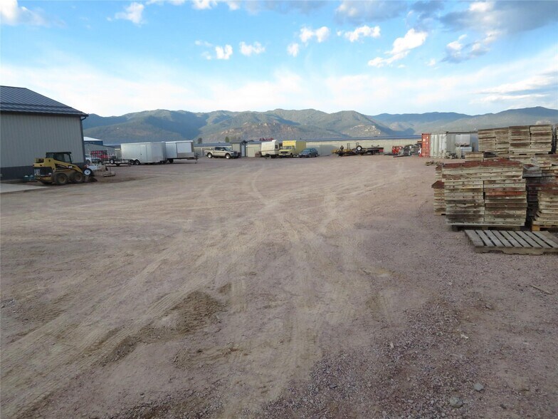 More Photos Of 7099 Two Smokes Way, Missoula Specialty For Sale