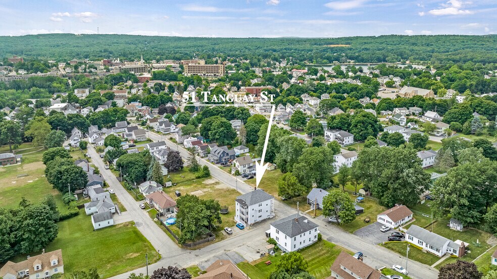 More Photos Of 51 Tanguay St, Sanford Apartments For Sale