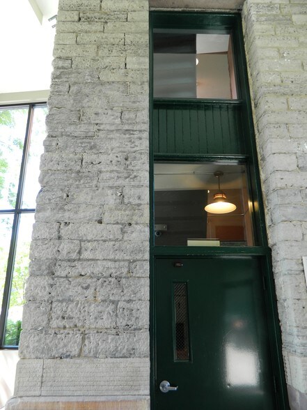 More Photos Of 4 Commercial St, Rochester Loft Creative Space For Lease