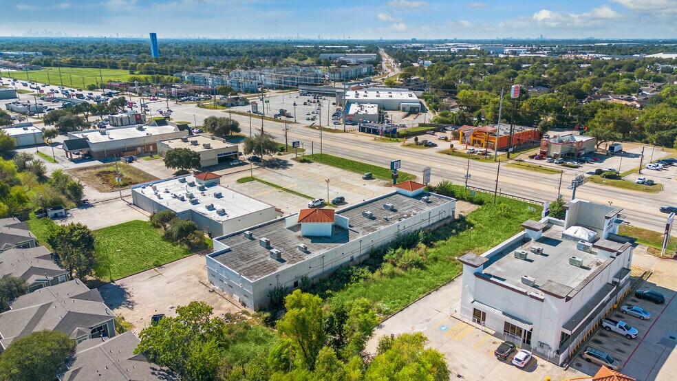 More Photos Of 13734 State Highway 249, Houston General Retail For Sale
