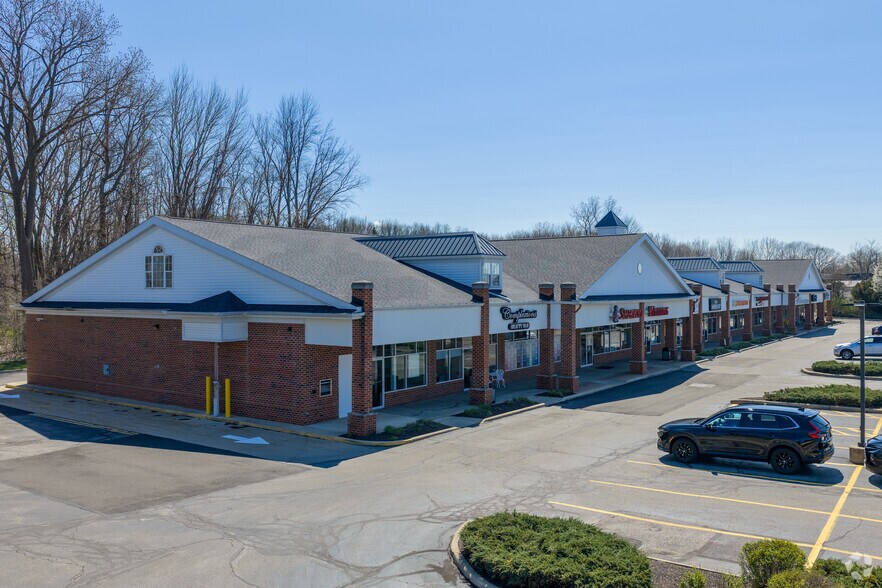 More Photos Of 34101 Center Ridge Rd, North Ridgeville Storefront For Lease
