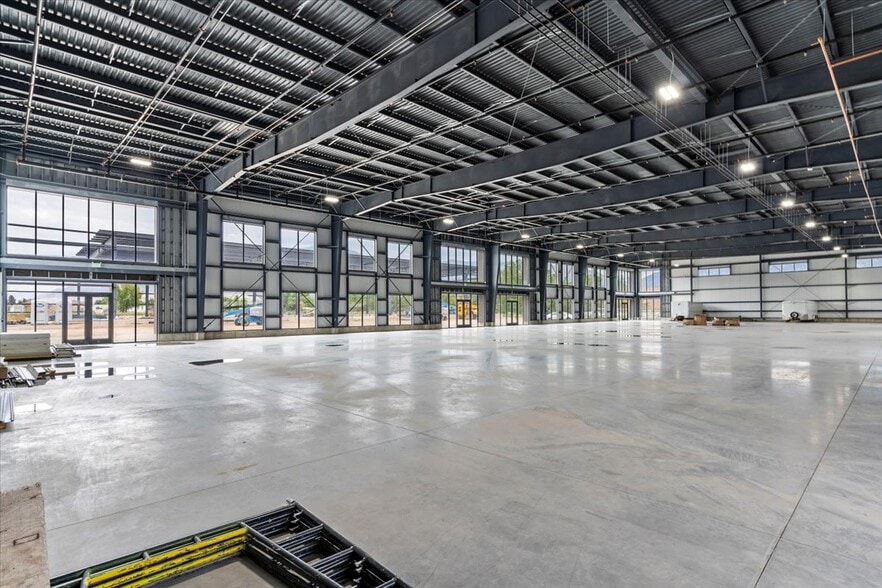 More Photos Of 1166 N 2000 W, Farr West Light Distribution For Lease