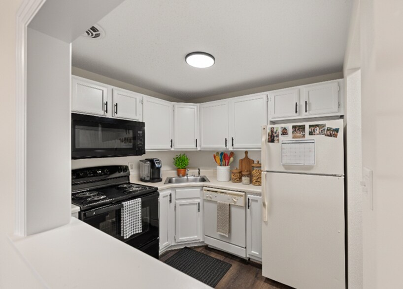 More Photos Of 1104 8th St, Boone Apartments For Sale