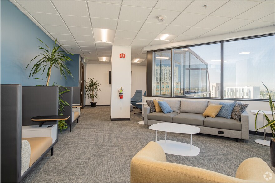 More Photos Of 801 K St, Sacramento Office For Lease