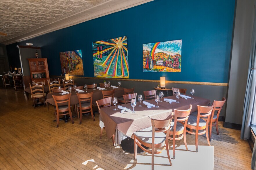 More Photos Of 35 Main St, Bisbee Restaurant For Sale