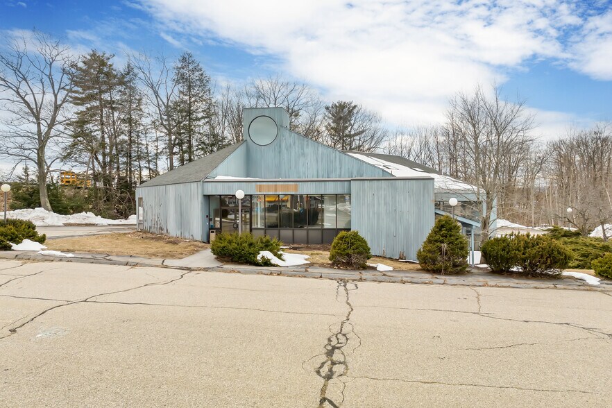 More Photos Of 9 Old State Rd, Belmont Bank For Sale