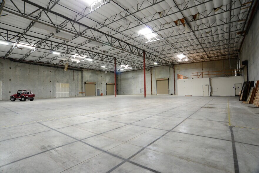 More Photos Of 190 Foss Creek Cir, Healdsburg Warehouse For Lease