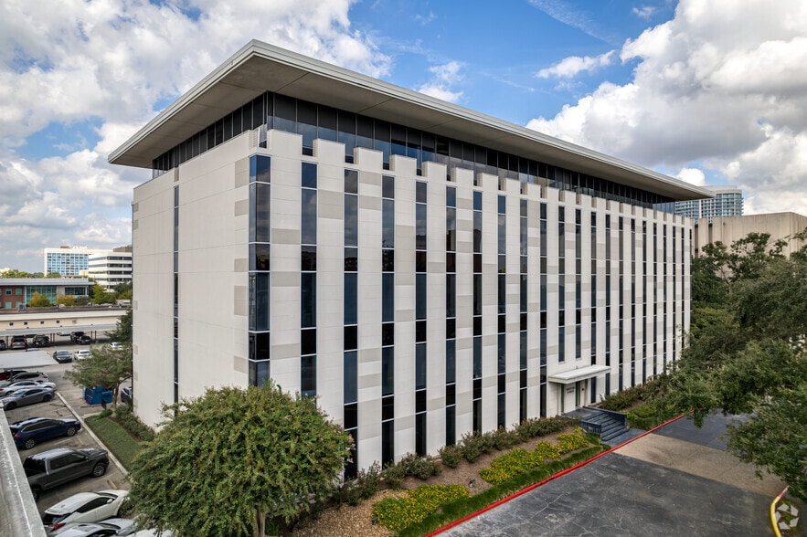 More Photos Of 3100 Richmond Ave, Houston Office For Lease