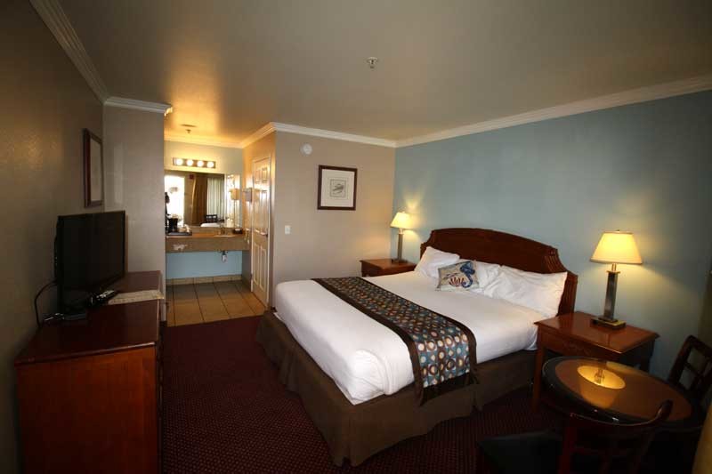 More Photos Of 1252 Pacific Blvd, Oceano Hotel For Sale