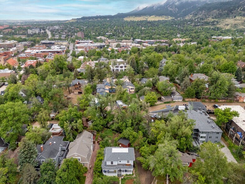 More Photos Of 1044 Maxwell Ave, Boulder Healthcare For Sale