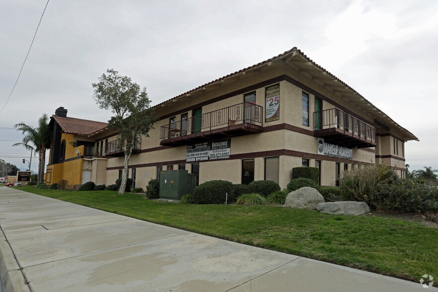 More Photos Of 16689 Foothill Blvd, Fontana Office For Lease