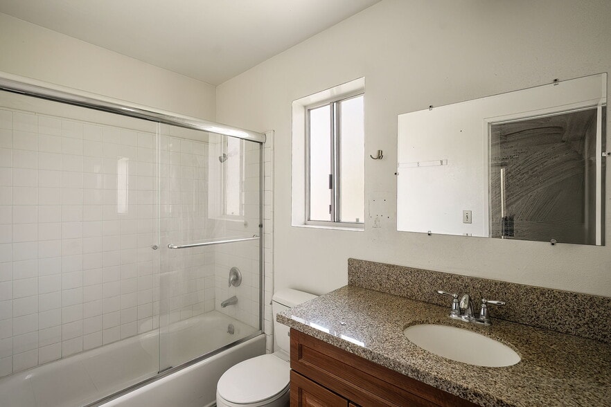 More Photos Of 104 N Atlantic Blvd, Alhambra Apartments For Sale