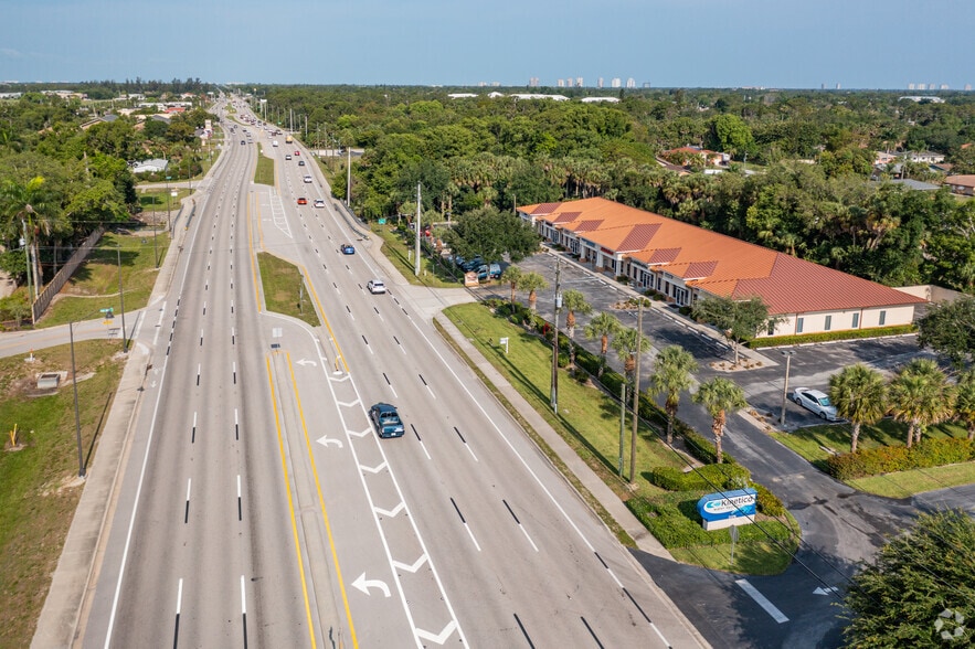 More Photos Of 11100 Bonita Beach Rd, Bonita Springs Medical For Lease