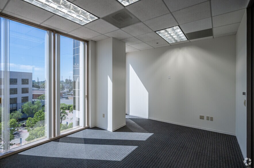 Photo of 4th Floor Ste 490