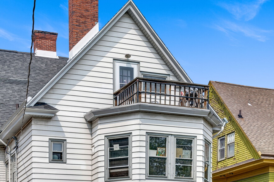 More Photos Of 461 Linwood Ave, Buffalo Apartments For Sale