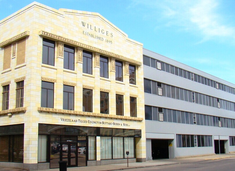 Primary Photo Of 613 & 619 Pierce St, Sioux City Office For Sale