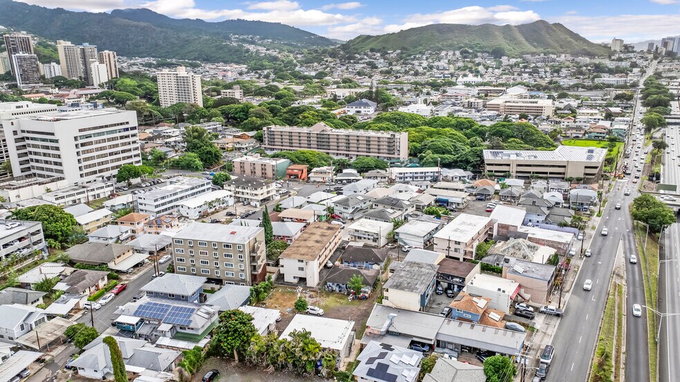 More Photos Of 311 Puuhue Pl, Honolulu Apartments For Sale