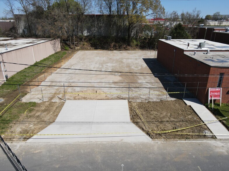 More Photos Of 810 Huffman St, Greensboro Land For Lease