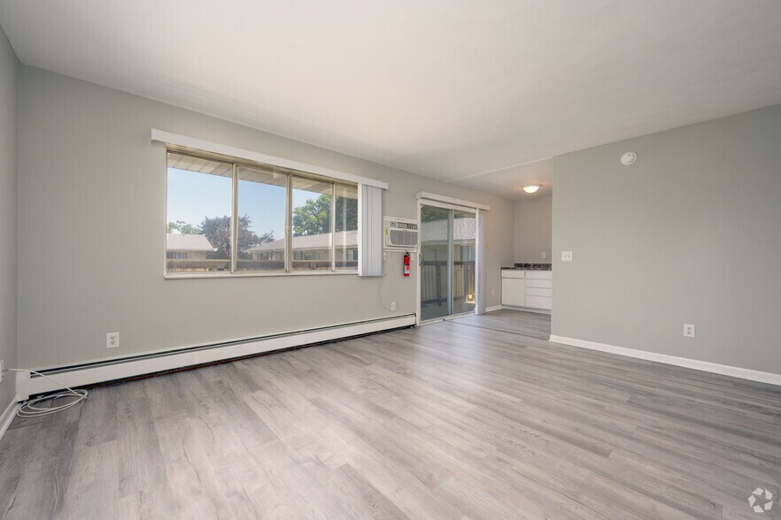 More Photos Of 4037 S Rose St, Kalamazoo Apartments For Sale