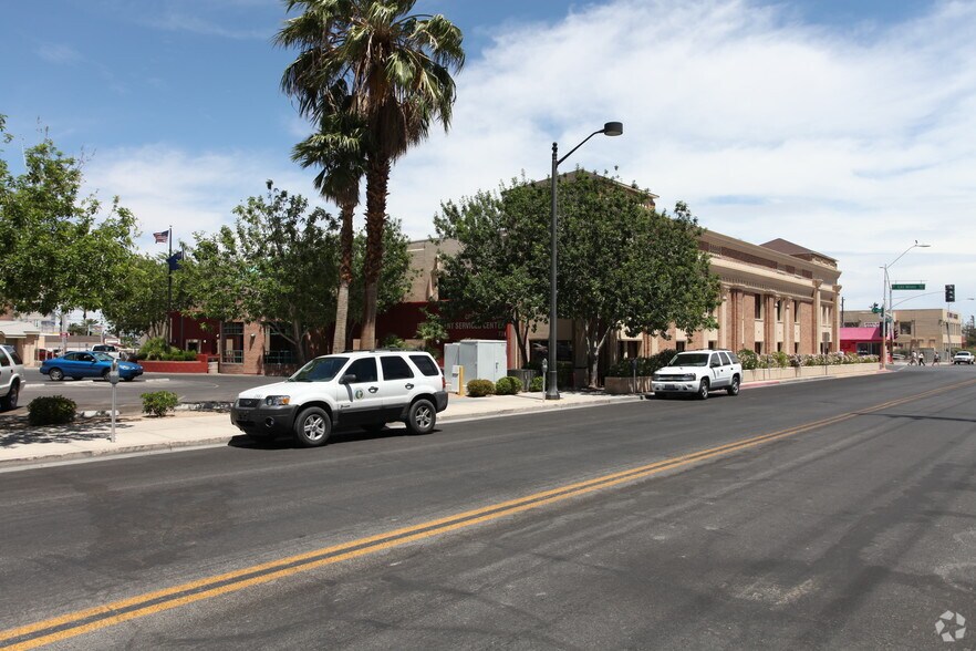 More Photos Of 730 Las Vegas Blvd, Las Vegas Office For Sale